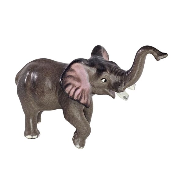 Missing Tusks Hagen Renaker Mama Elephant Trunk Up Miniature Figurine Matte - Picture 1 of 8